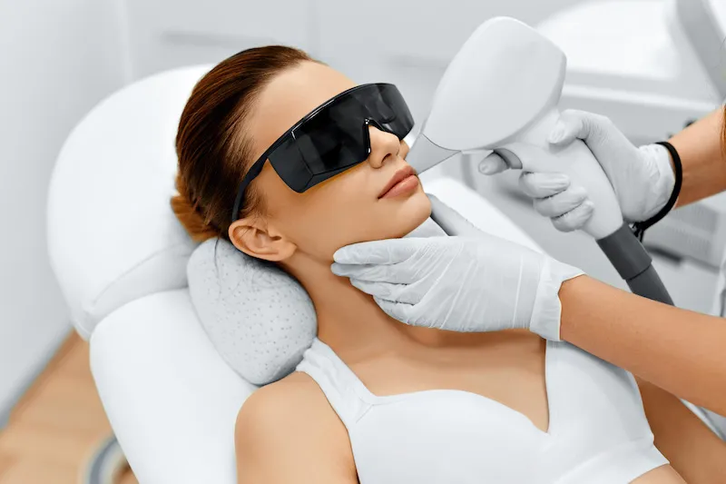 Laser Hair Removal Device Vs Professional Treatments: Are Beauty Devices Effective?